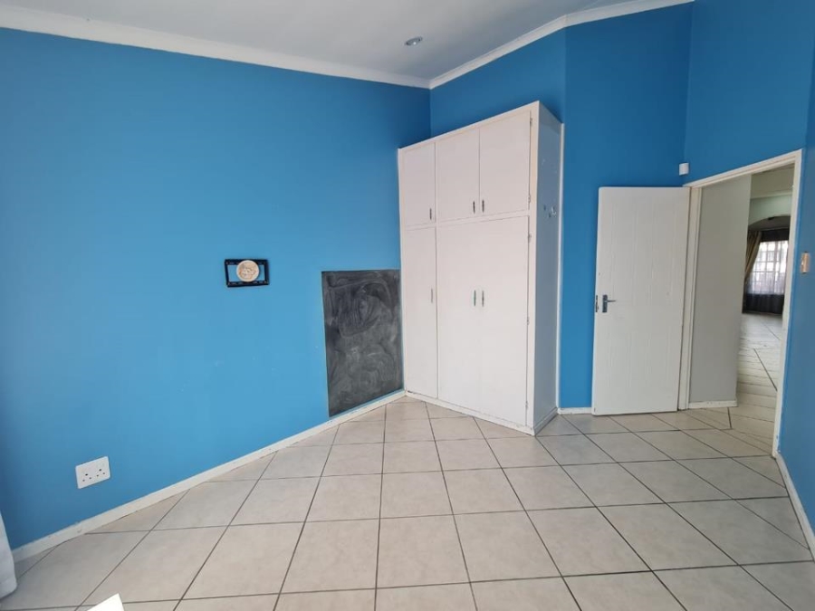 3 Bedroom Property for Sale in Quigney Eastern Cape